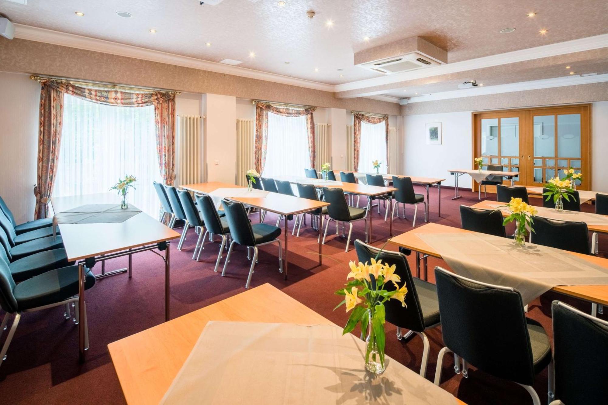 Best Western Hotel Helmstedt Am Lappwald ภายนอก รูปภาพ